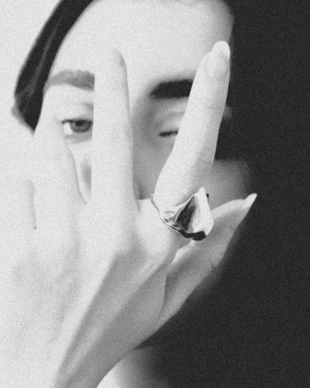 Zyra Sculpted Ring | Sterling Silver
