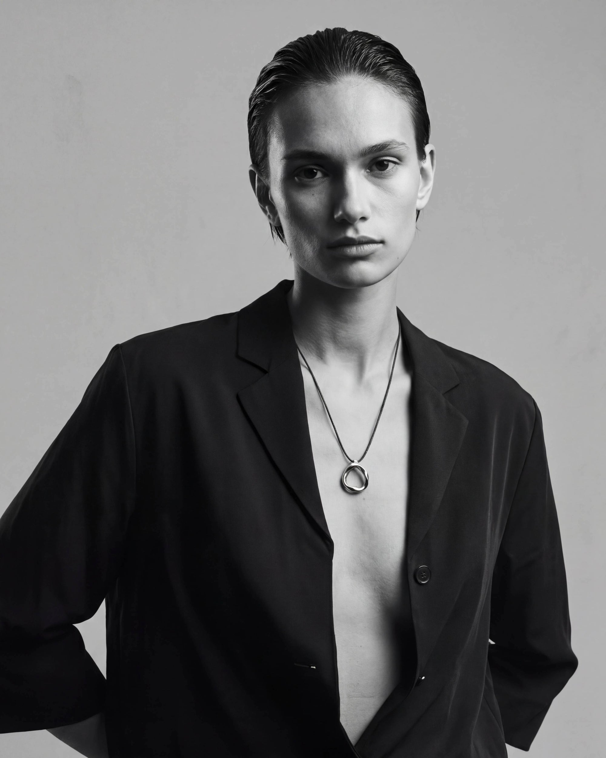 Oura Pendant | Sterling Silver