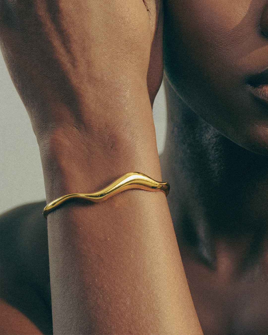 Neri Sculpted Cuff Gold Vermeil